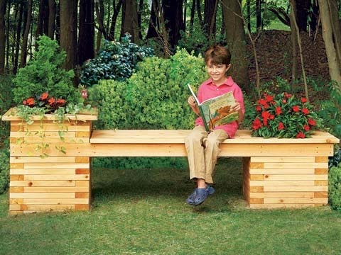 Build A Bench / Planter Combo For Your Yard