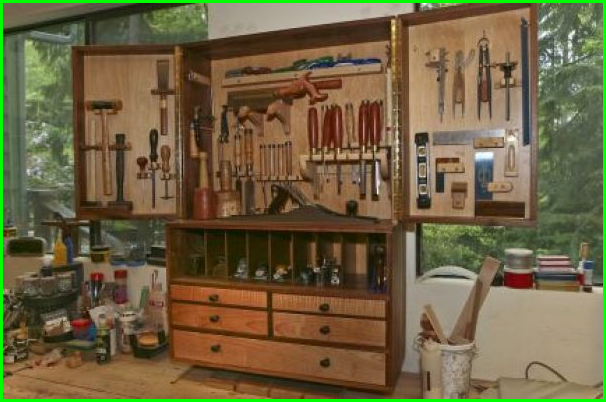 Cabinet makers tool cabinet