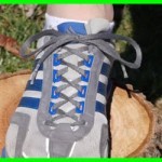 how to tie running shoes